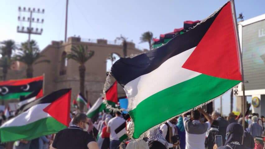 عجائب عبدالقدوس :(وما الذي إستفادته المقاومة من تدمير غزة ؟؟)